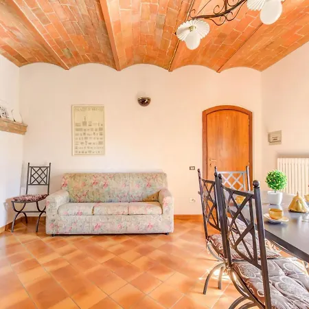 Cozy With Pool Casa de Férias