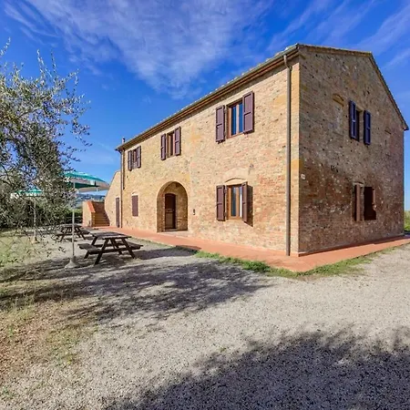 Belvilla By Oyo Casanova Apt 2 Holiday home Querce (Lucca)