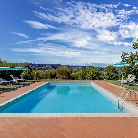 Cozy With Pool *